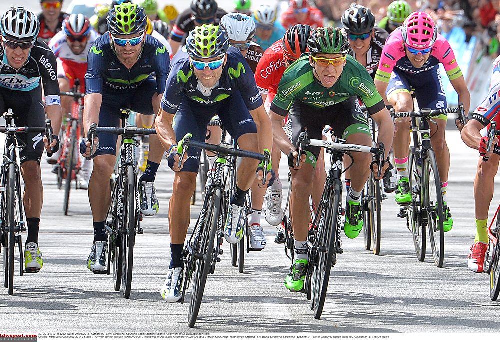 Valverde sprints to the win ahead of Bryan Coquard (Team Europcar) and Sergei Chernetski (Katusha)