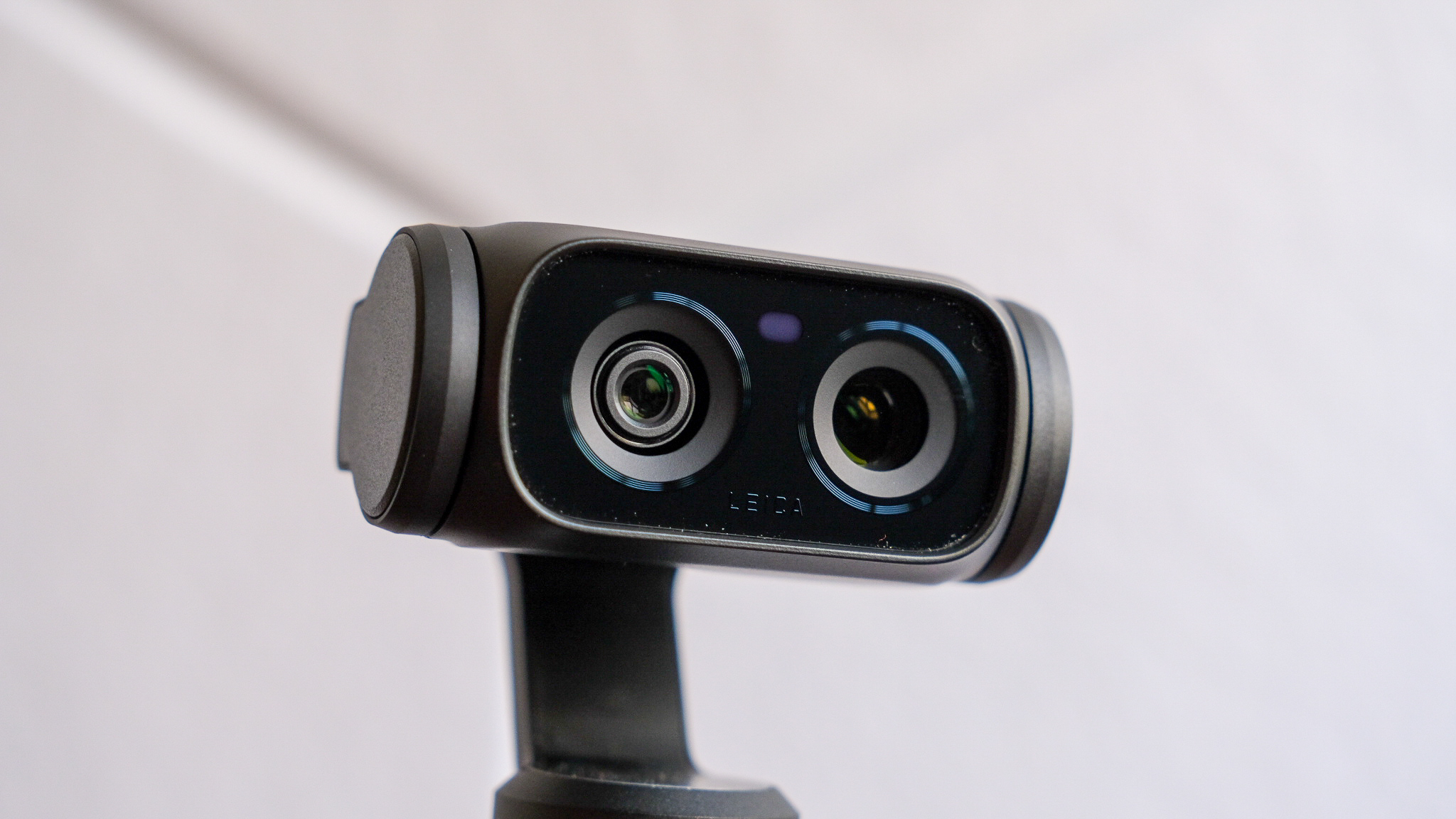 Insta360 Luna Ultra hands-on