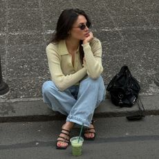 jeans and top outfits