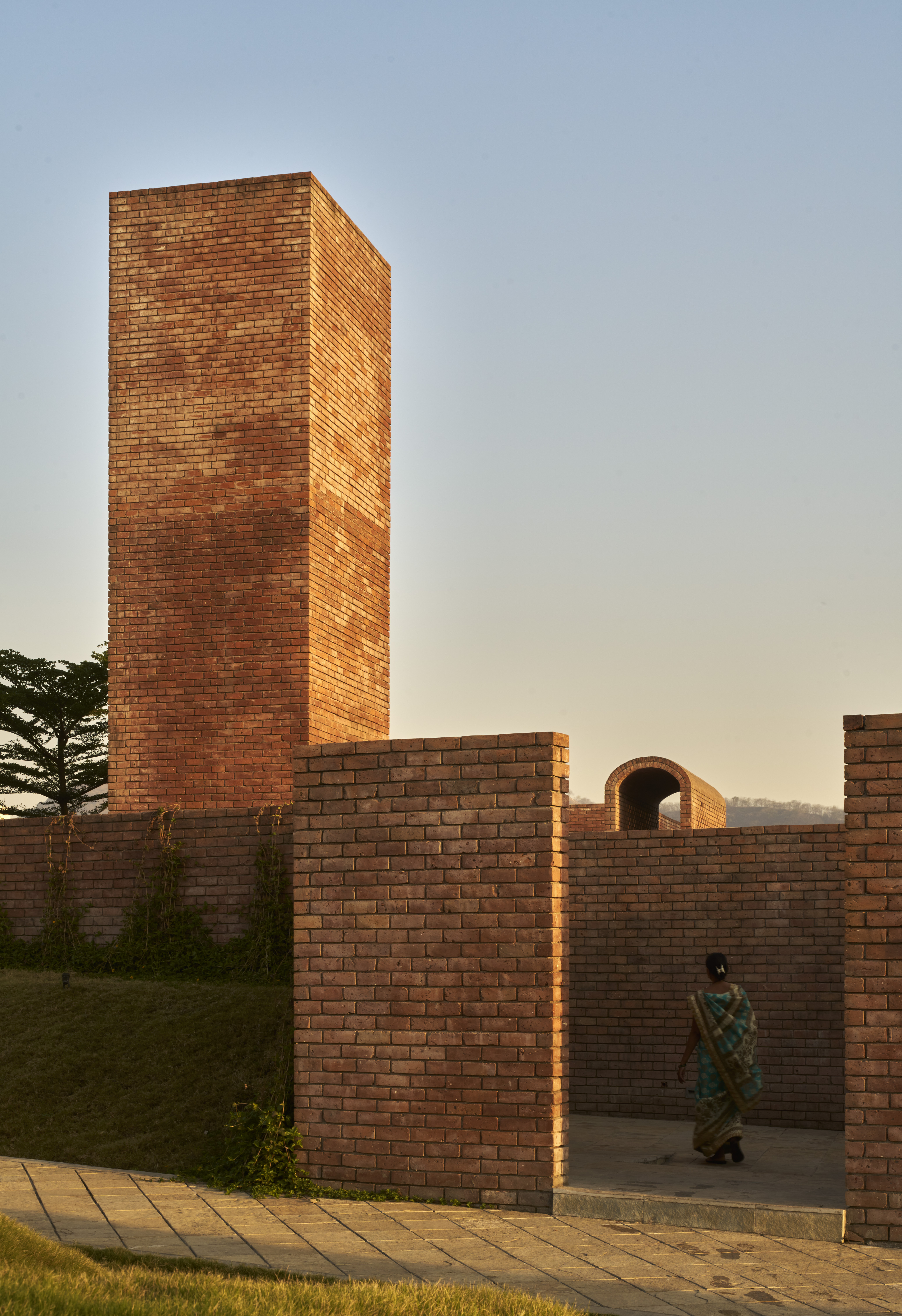 The Street clubhouse, Pune, by Studio VDGA