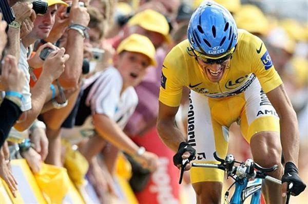 Alberto Contador (Discovery Channel) has all but secured his Topur win.