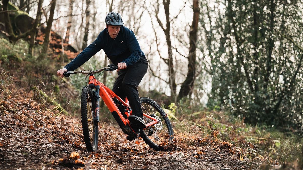 Akrigg riding the Whyte E-160 RSX e-MTB