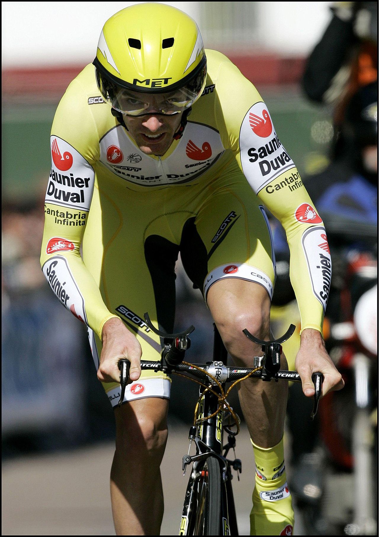 Millar was considered a specialist time trial rider. Here he is at the 2007 Three Days of De Panne