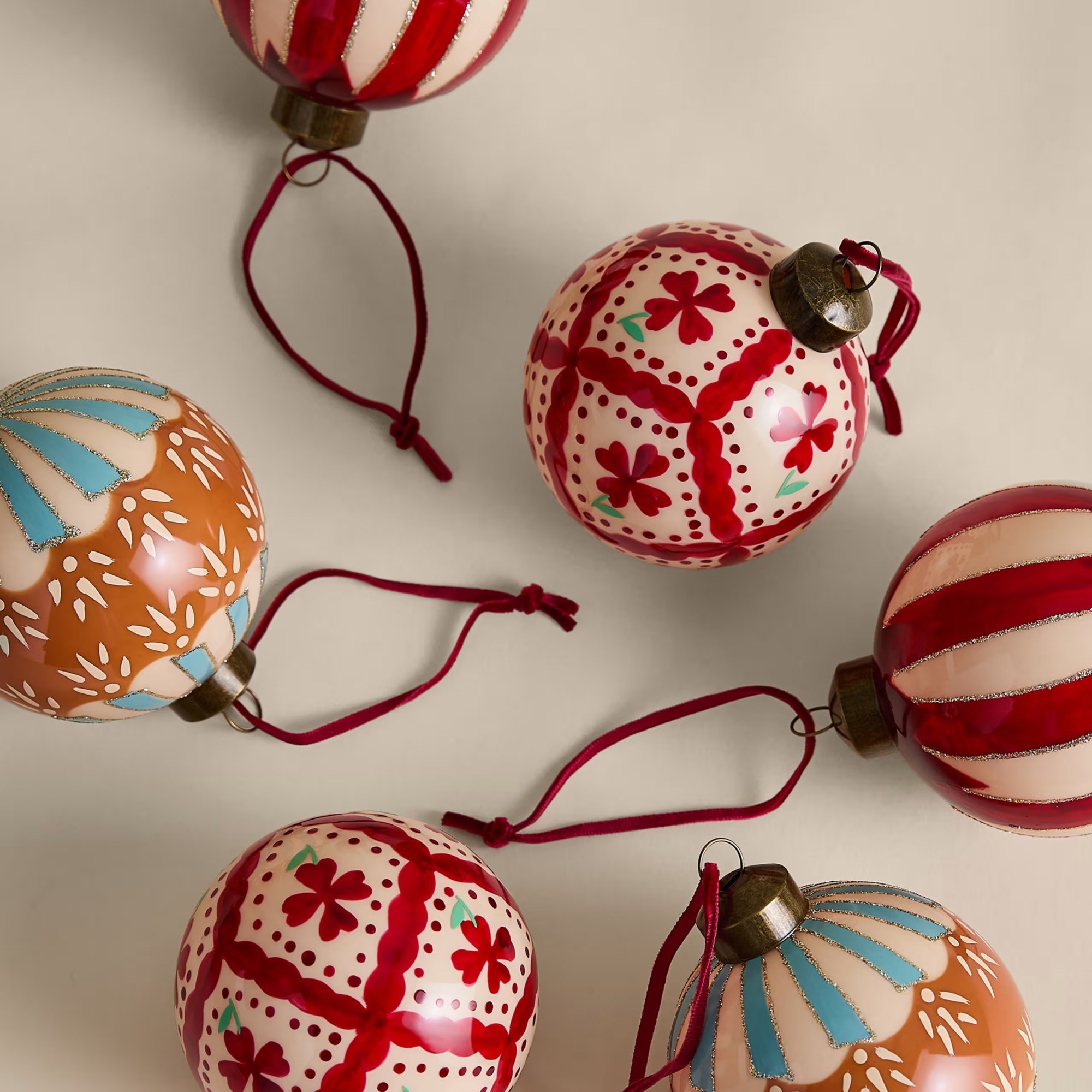 M&amp;amp;S 6 Pack Glass Decorative Baubles