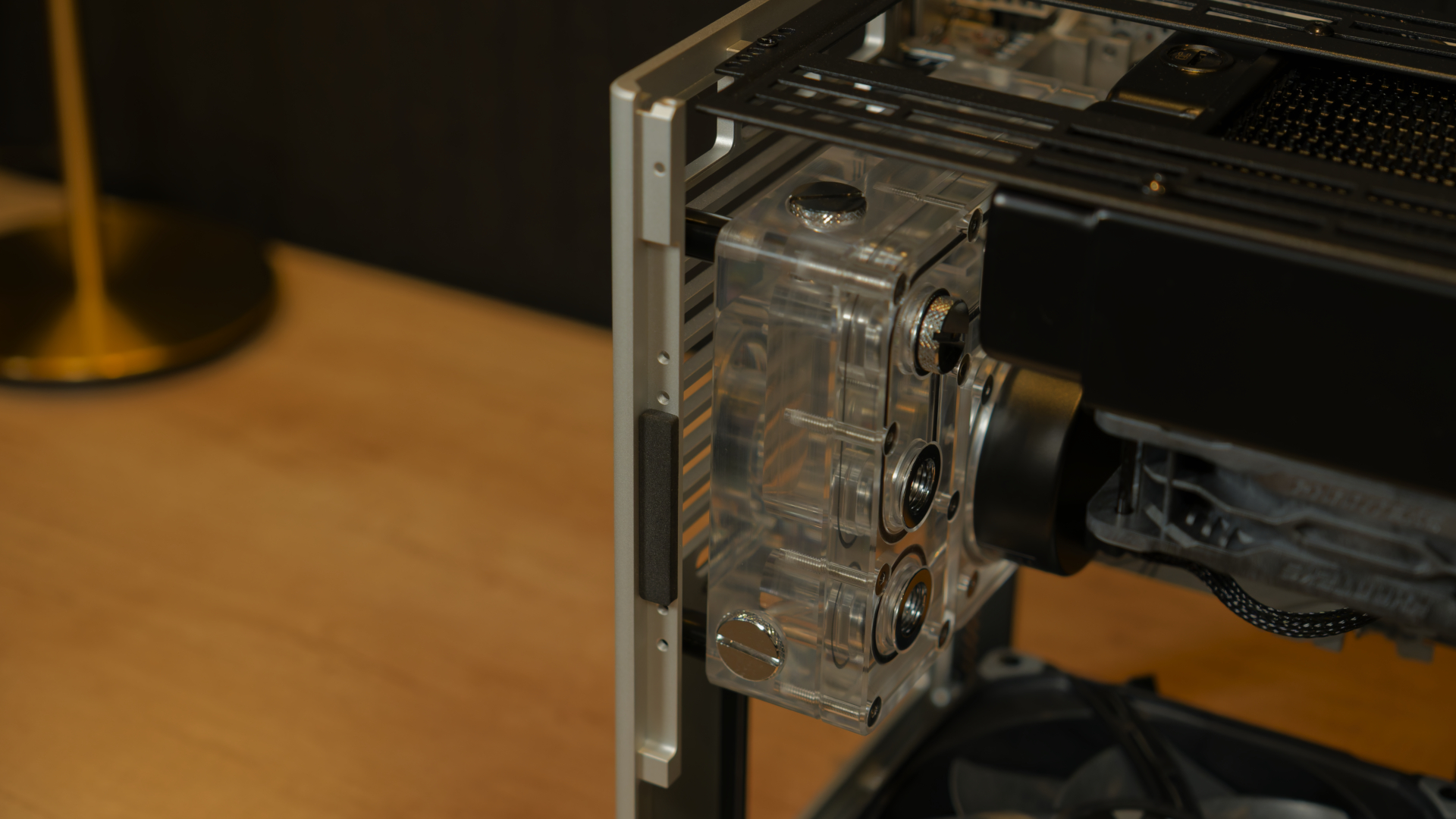 Greyscale ITX Build Cooling
