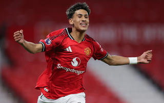 JJ Gabriel scores in the FA Youth Cup for Man United