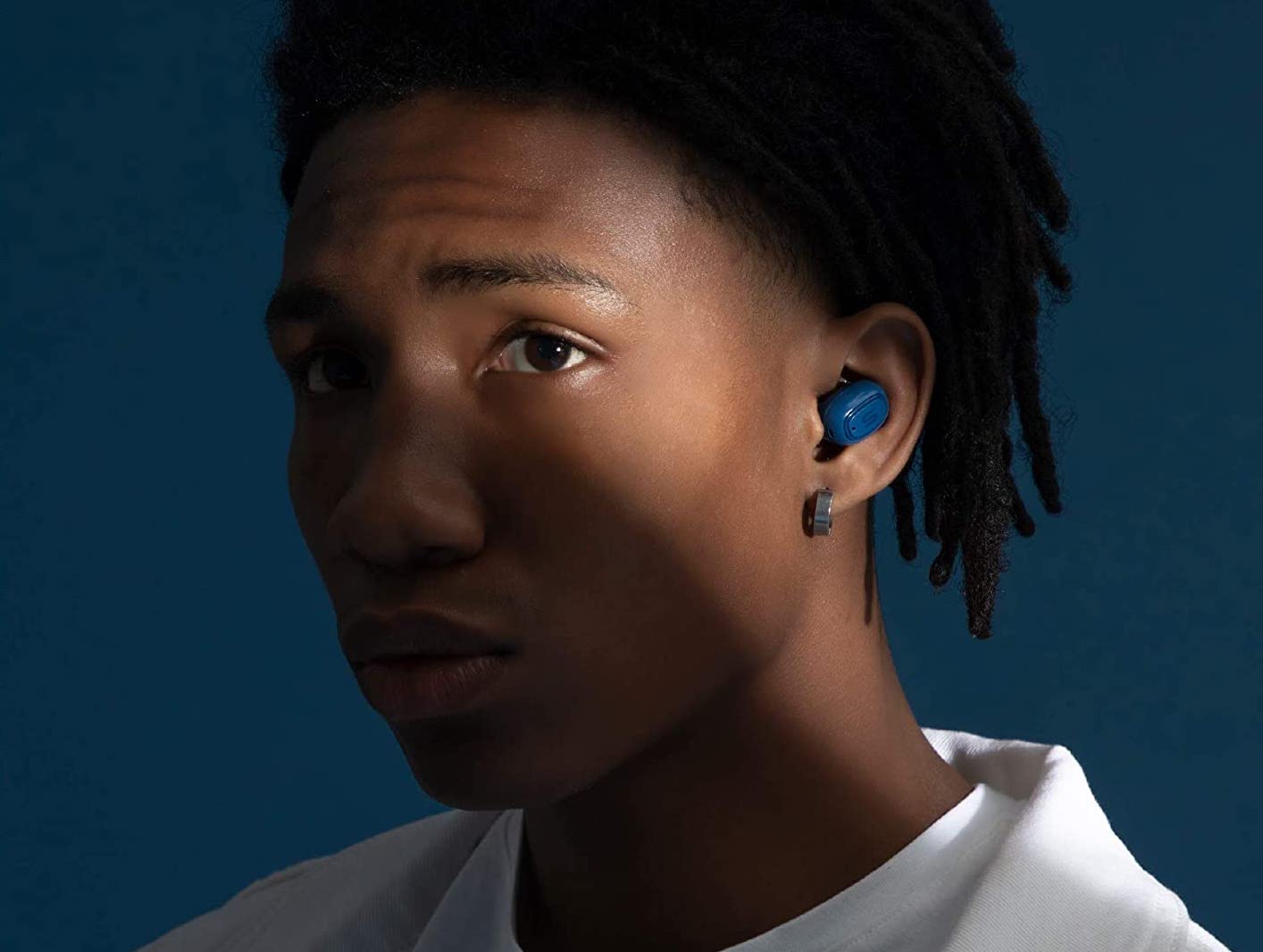 Soul's discounted true wireless earbuds are affordable AirPods ...