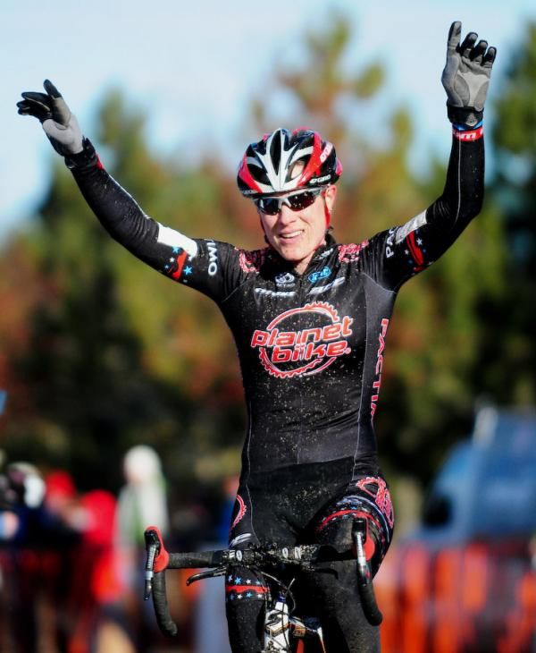 Katie Compton (Planet Bike) wins a record setting six championships in a row.