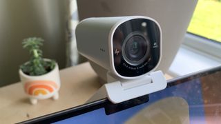 HP 960 4K Streaming Webcam Listing Image