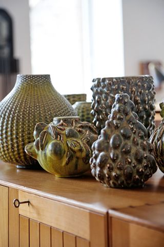 Green organically shaped ceramics