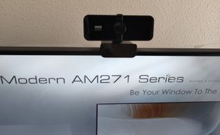Webcam FullHD que viene con la compra del MSI Modern AM271P 11M