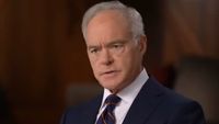 Scott Pelley conducts an interview on 60 Minutes.