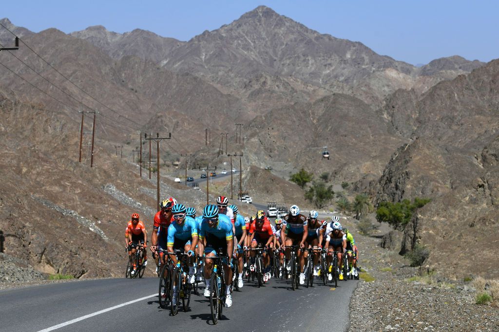 Astana leads the peloton