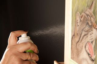 Pump sprays create a fine mist of fixative