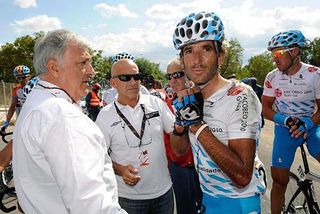 Eziquiel Mosquera (Xacobeo Galicia) was in the pile-up at 75km to go.