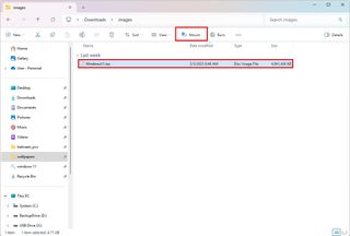 Windows 11 mount ISO File Explorer ribbon option