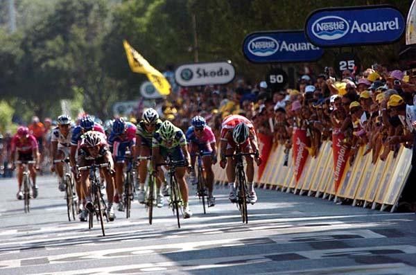 Fabian Cancellara does the Tiger but it didn't help against Hunter