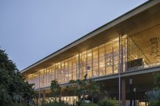 Kempegowda International Airport by SOM exterior view, a great example of sustainable architecture