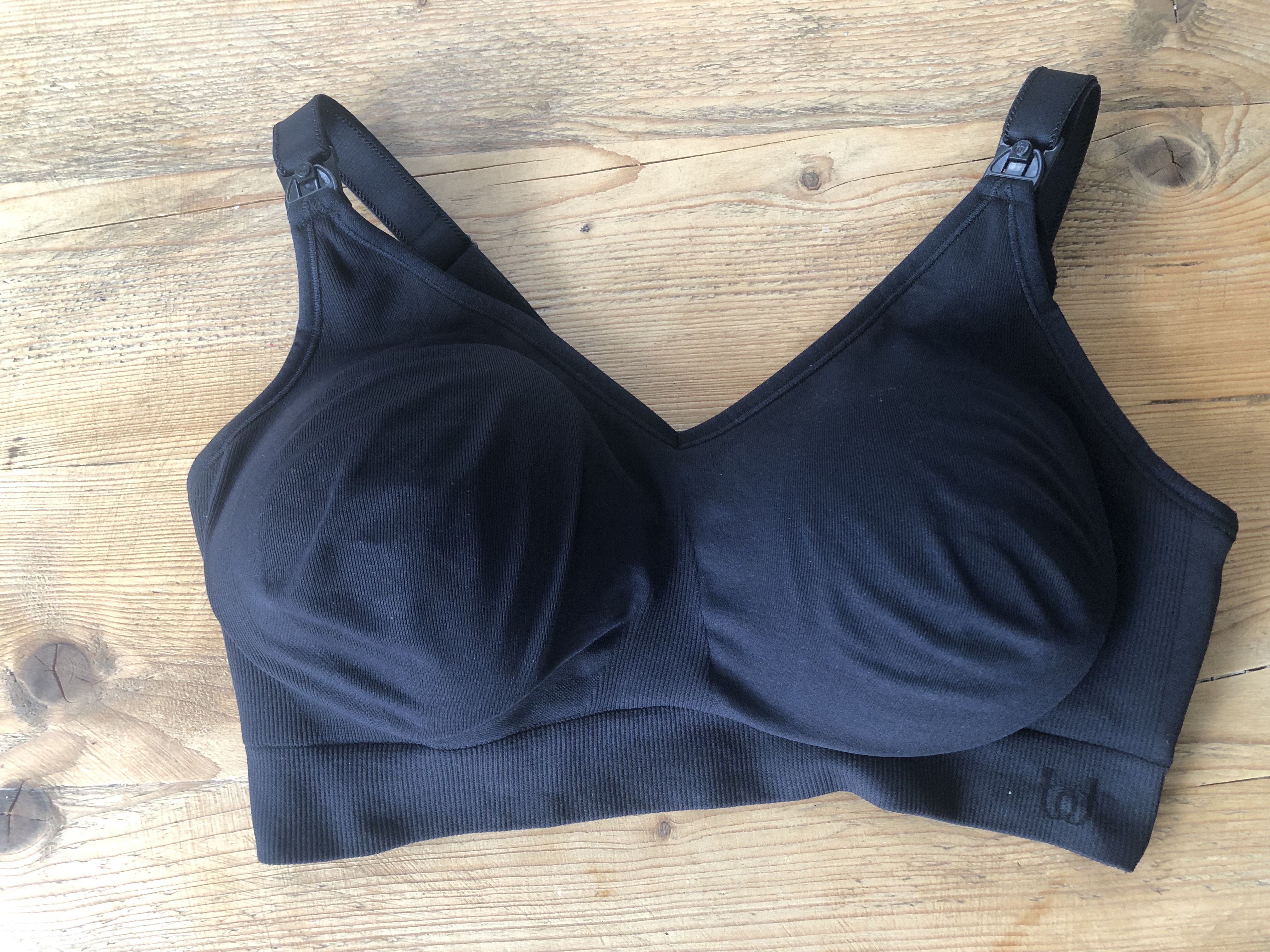 Kit suitable for hiking while breastfeeding