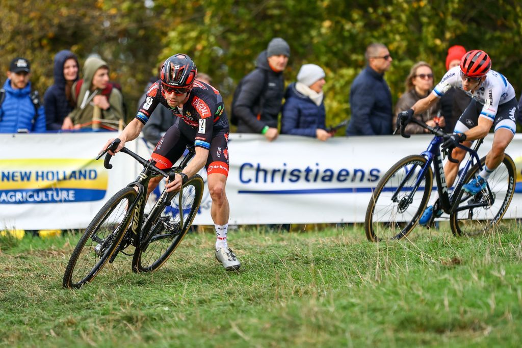Belgian cyclist Eli Iserbyt L and Dutch cyclist Lars Van Der Haar compete in the mens race during the Koppenbergcross the first race of the X2O Badkamers trophy in Melden on November 1 2022 Belgium OUT Photo by DAVID PINTENS BELGA AFP Belgium OUT Photo by DAVID PINTENSBELGAAFP via Getty Images