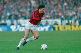 Marco van Basten in action for AC Milan against Napoli in November 1988.