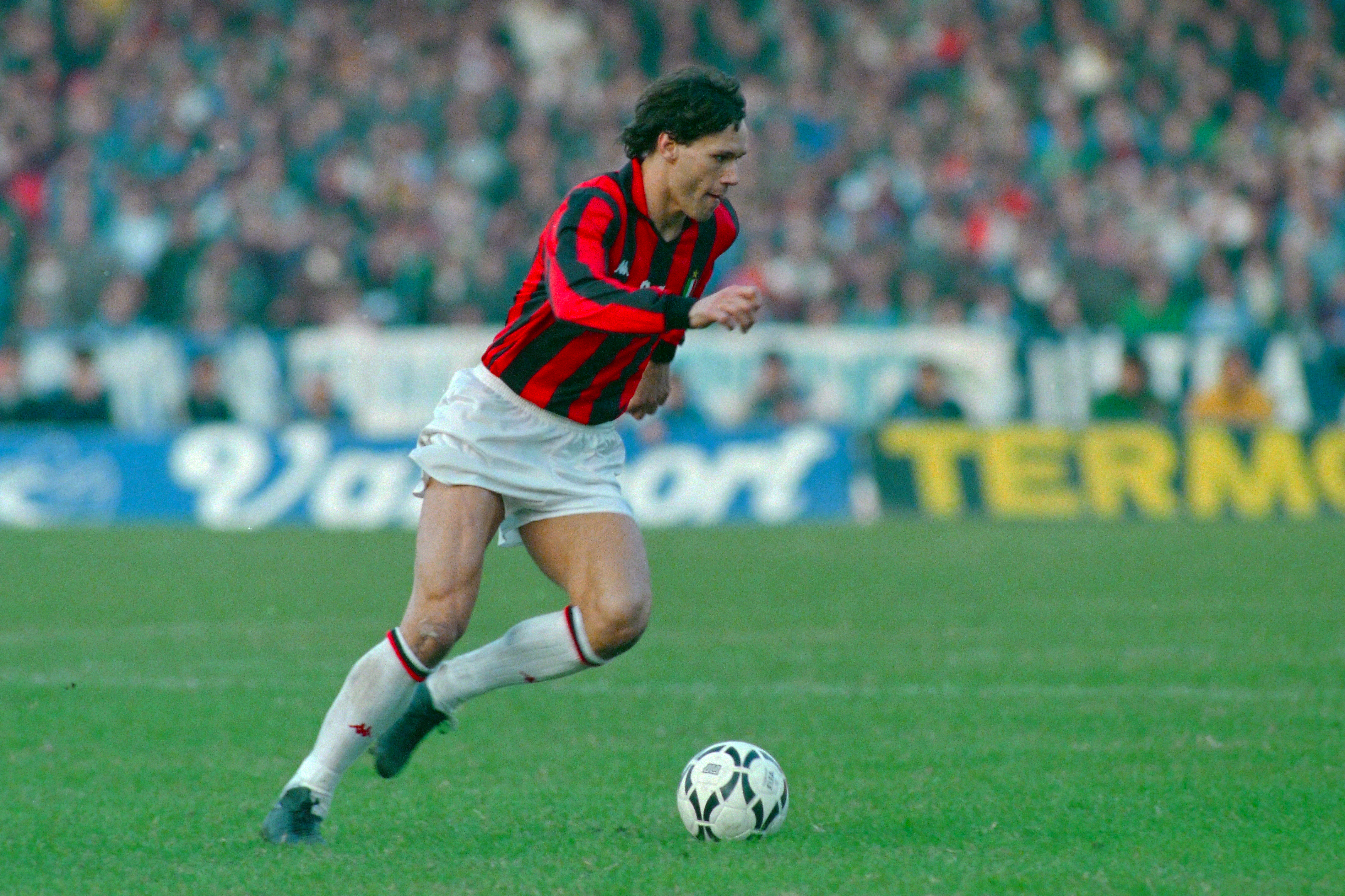 Marco van Basten in action for AC Milan against Napoli in November 1988.