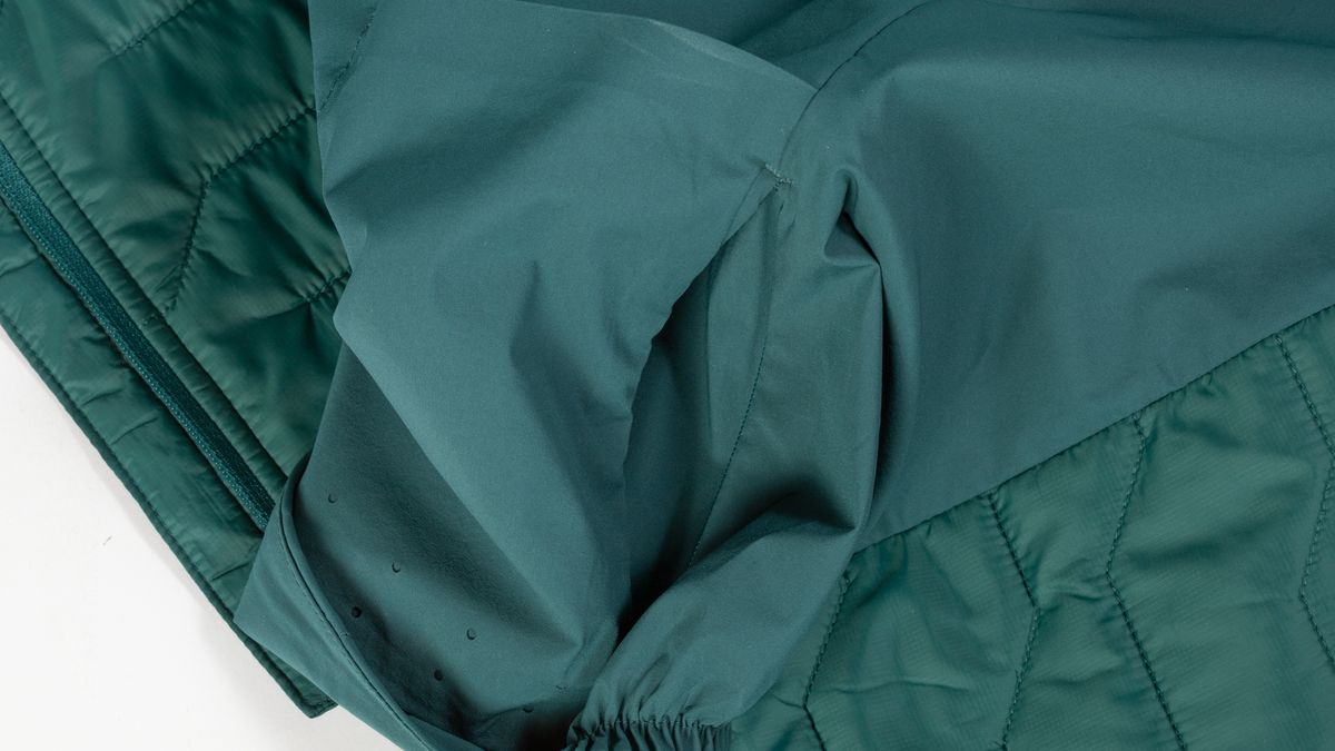 Endura Pro SL Primaloft Jacket II valuables pocket detail