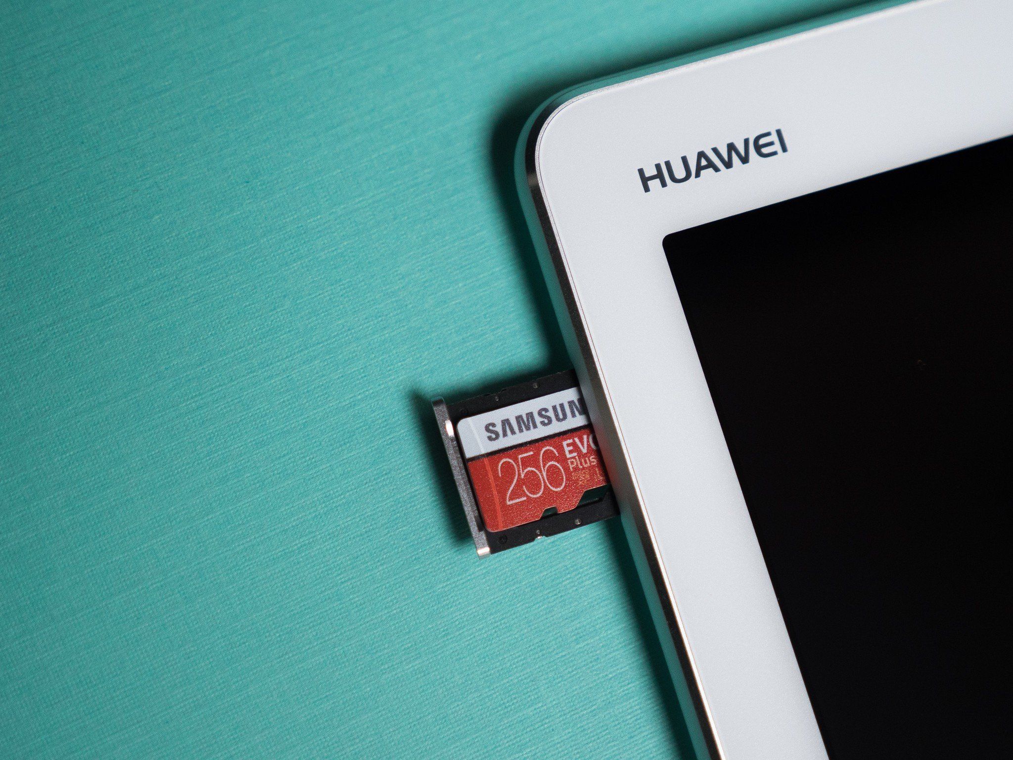 Do you still use a microSD card with your smartphone? | Android Central