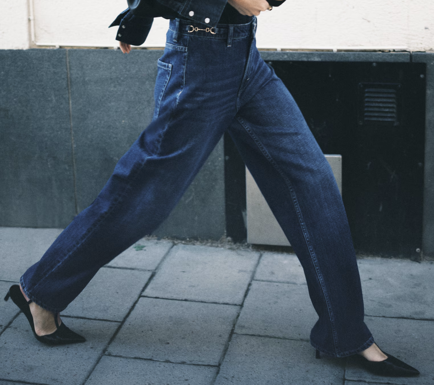 H&amp;amp;M, Straight High Jeans