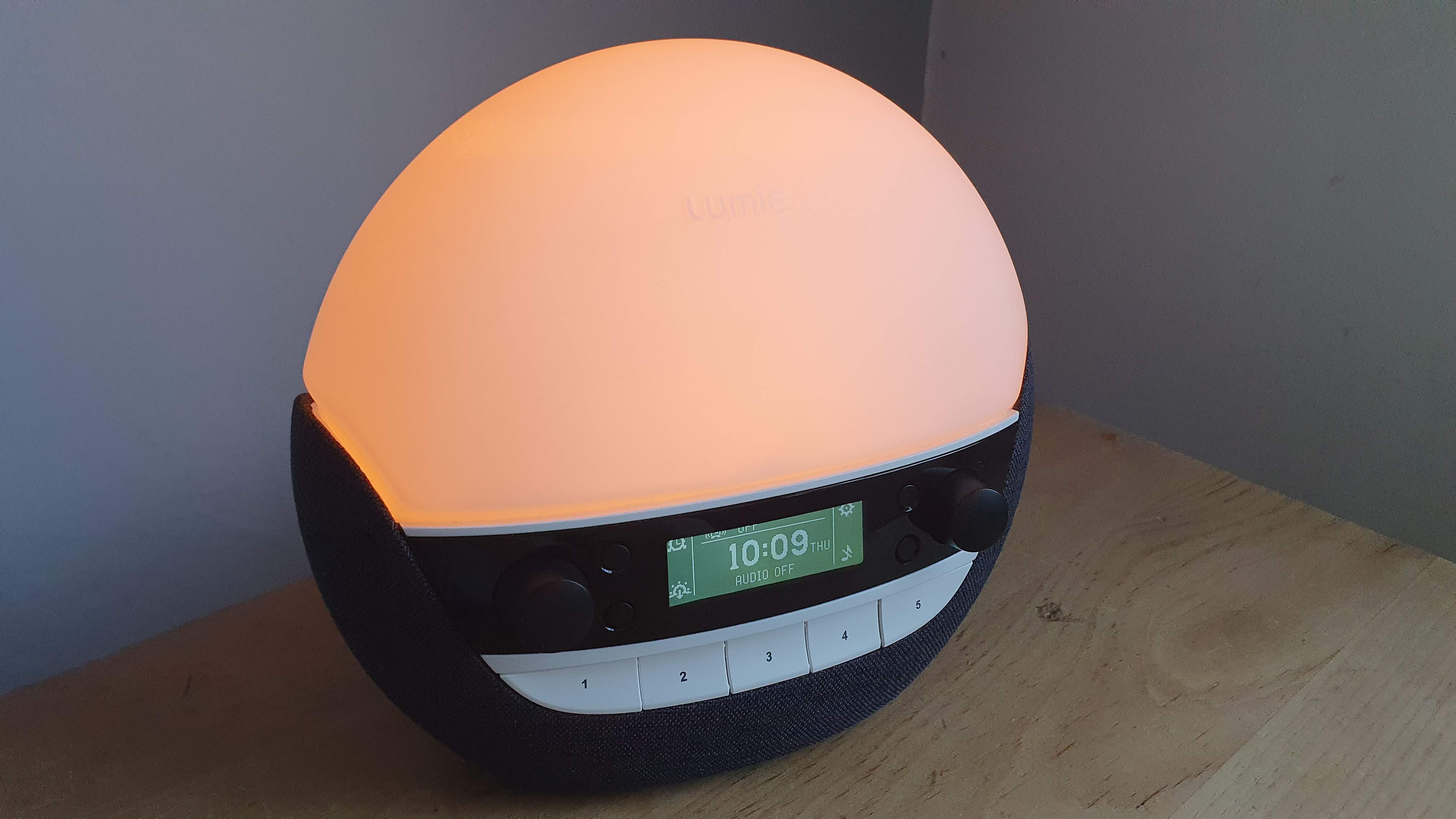 Lumie Bodyclock Luxe 750 DAB