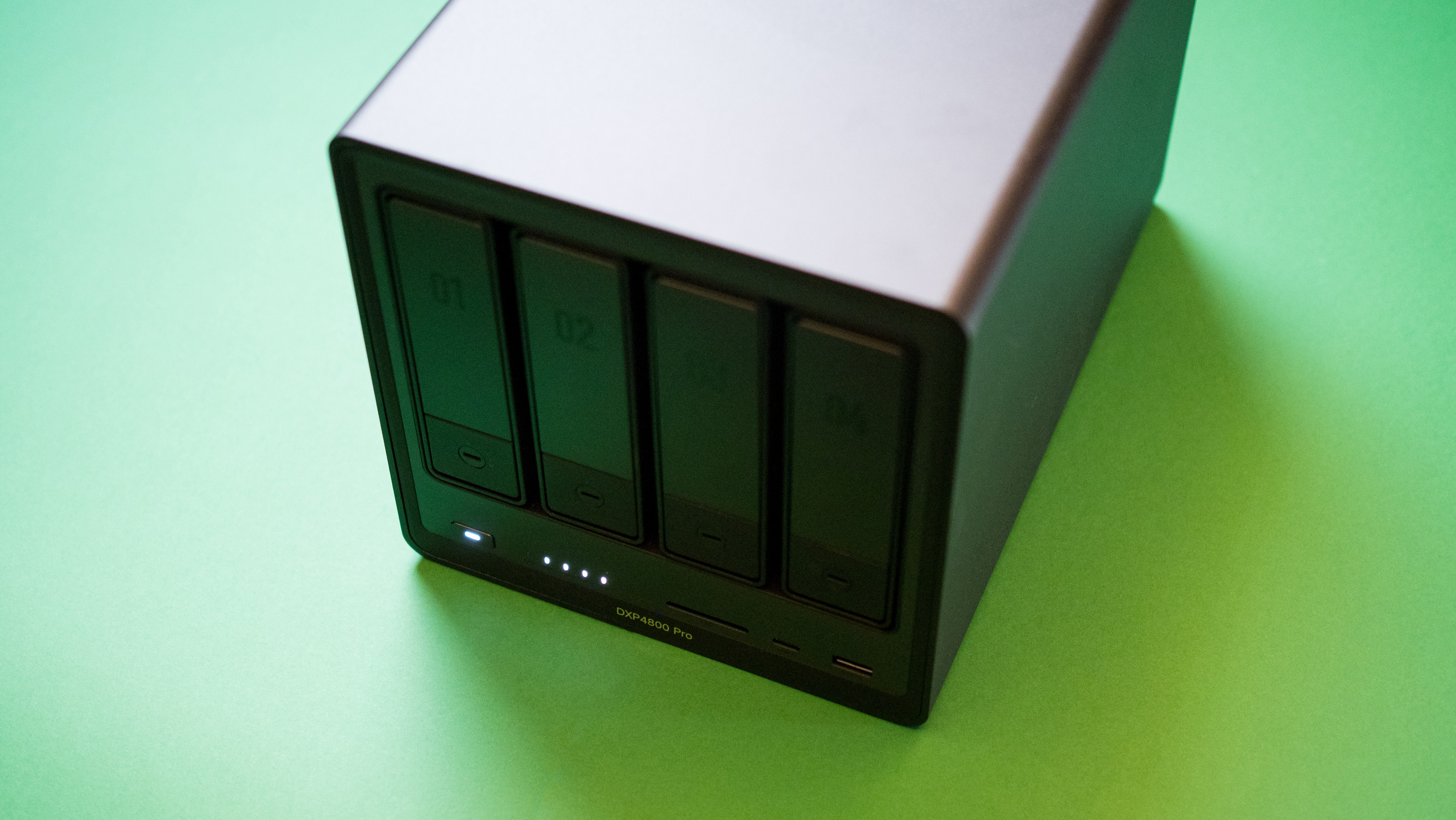 UGREEN DXP4800 Pro 4-bay NAS testing