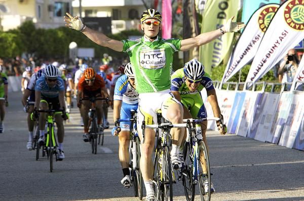 Andr&eacute; Greipel (Team HTC - Columbia) outsprinted Davide Cimolai (Liquigas-Doimo) and Manuel Belletti (Colnago - CSF Inox) for the win in Finike.