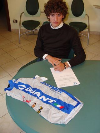Giacomo Antonello signed with Giant Italia for 2011.