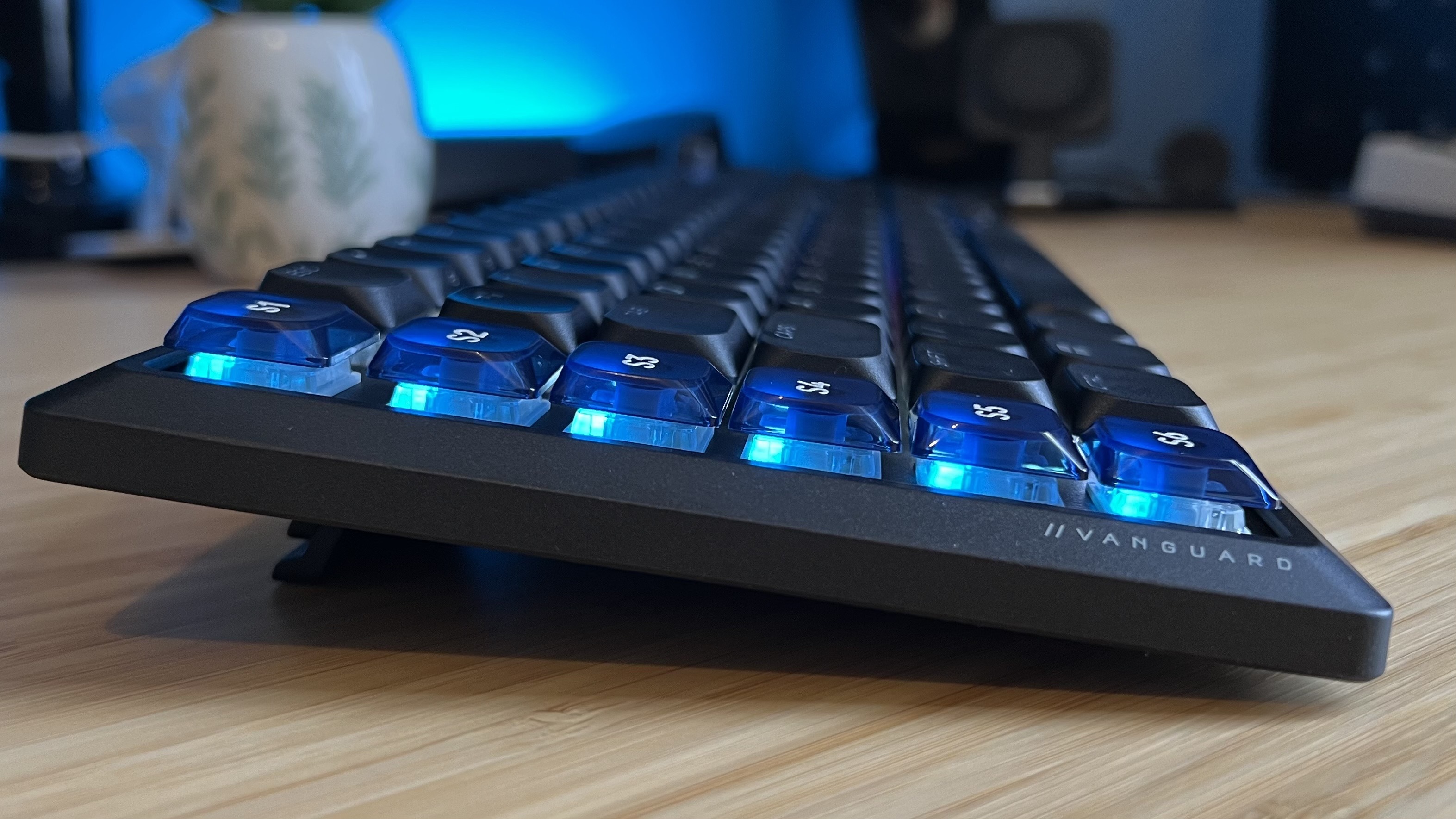 Close up on left side of Corsair Vanguard Air 99 Wireless gaming keyboard