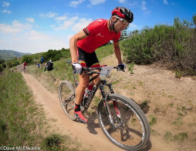 Christoph Sauser (Specialized) had a small lead at the end of lap one and teammate Todd Wells blocking for him