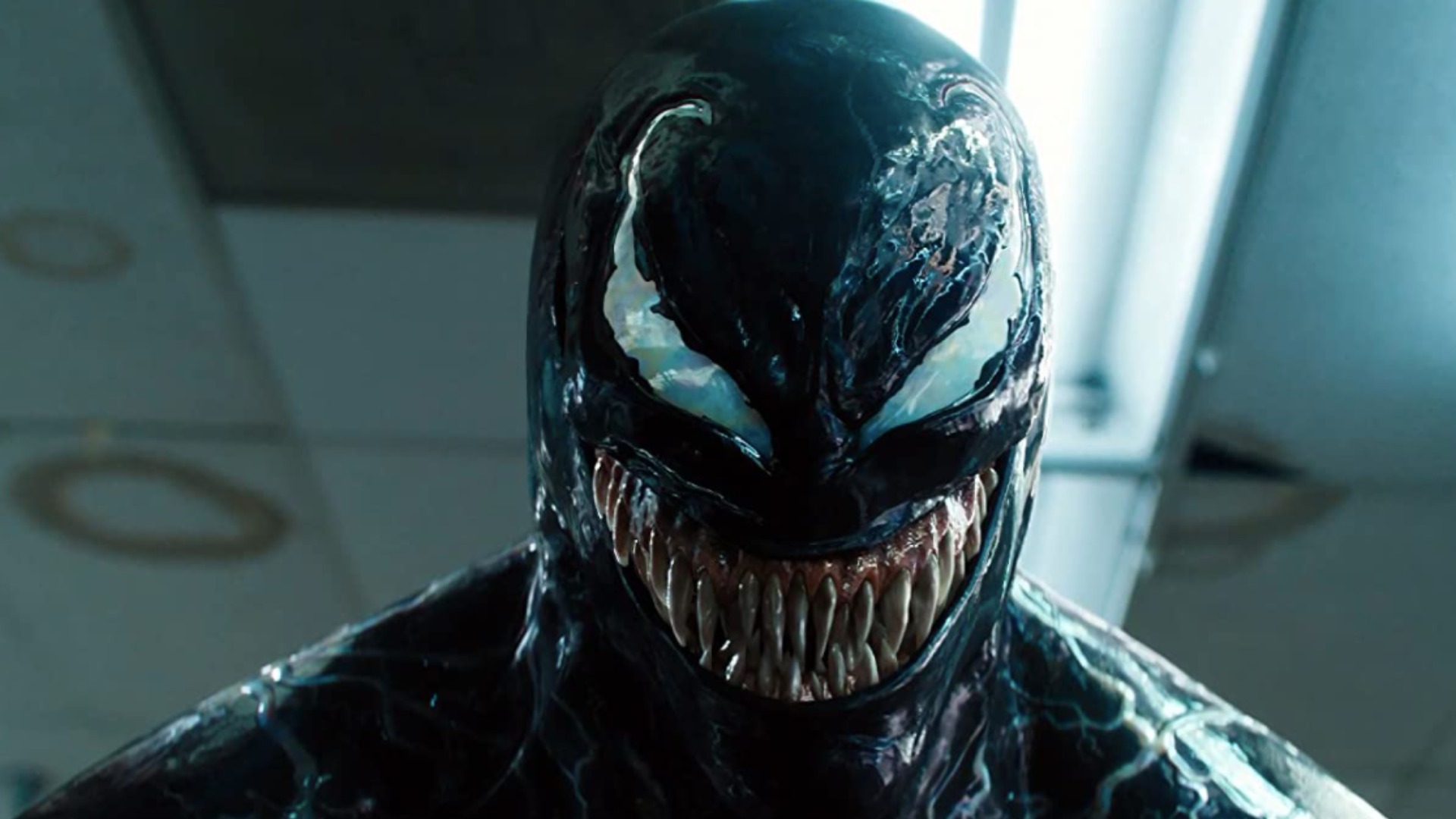 Venom'da Tom Hardy