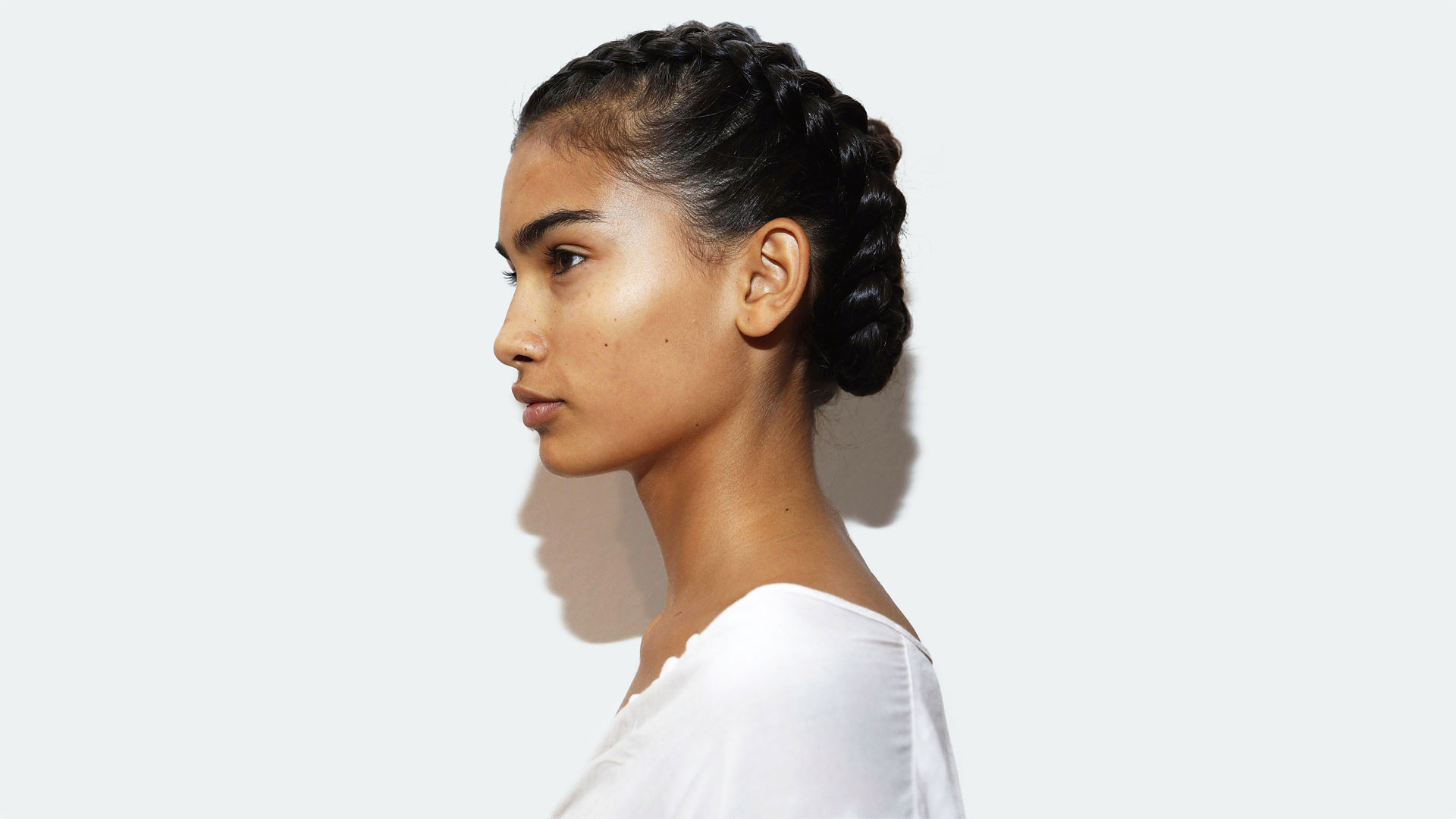 Aggregate 170+ braided to the side hairstyles latest