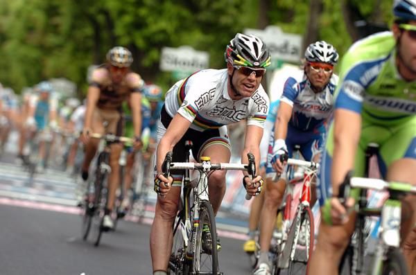 World champion Cadel Evans (BMC Racing) finishes comfortably in the field.