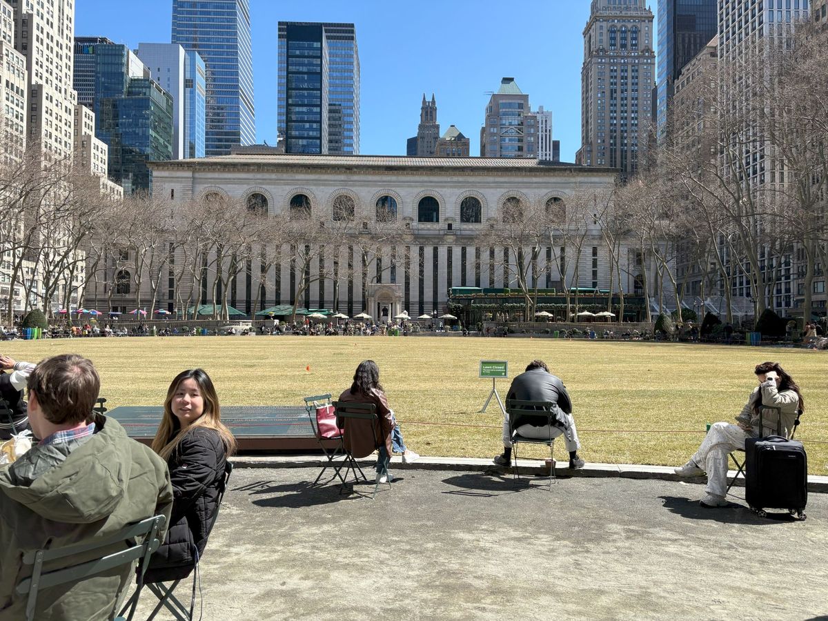 Apple iPhone 16 zoom sample.