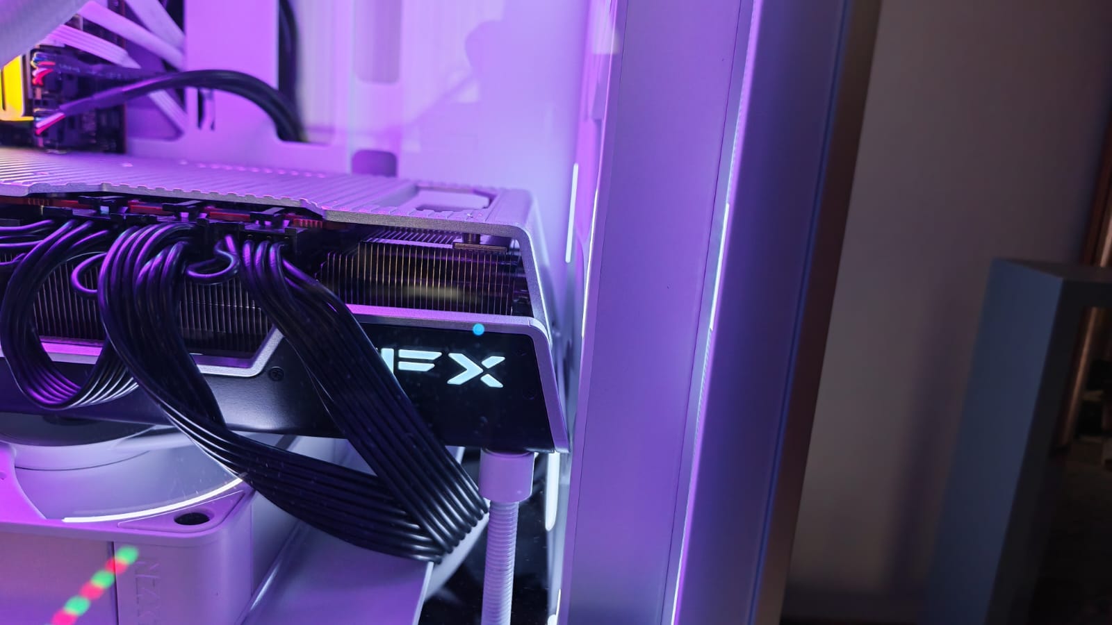 The minimal clearance I had in my gaming PC case for the Radeon RX 7900 XTX