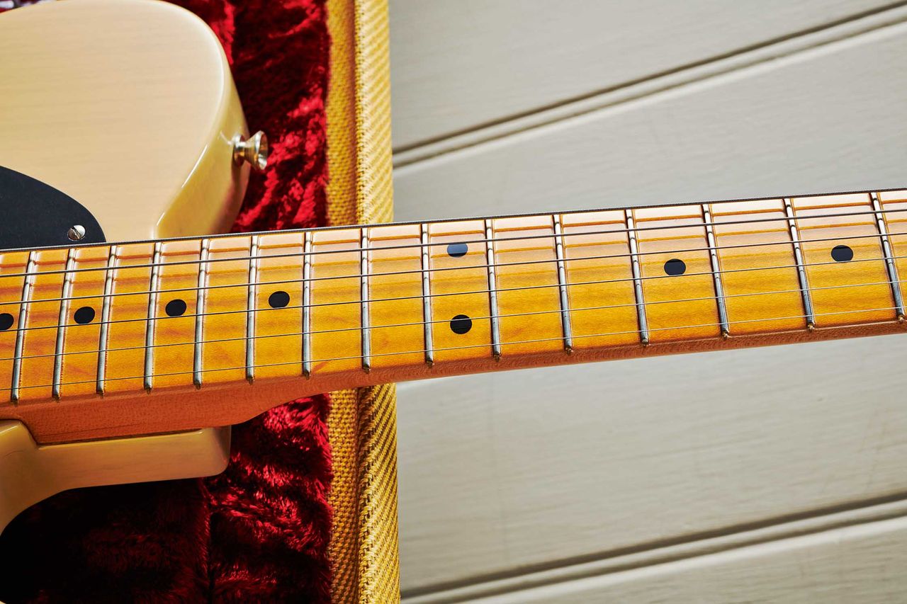 Fender 70th Anniversary Broadcaster