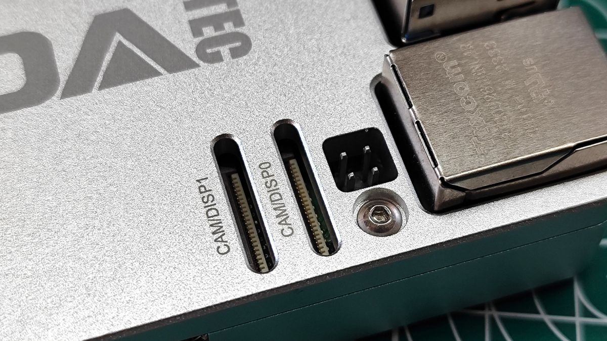 EDATec Pi 5 Cases