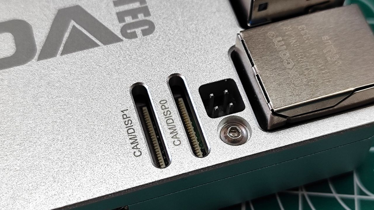 EDATec Pi 5 Cases