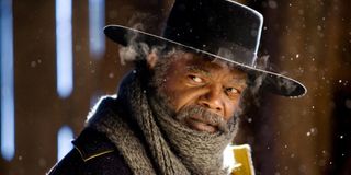 Major Marquis Warren (Samuel L. Jackson) stands in the snow in 'The Hateful Eight'