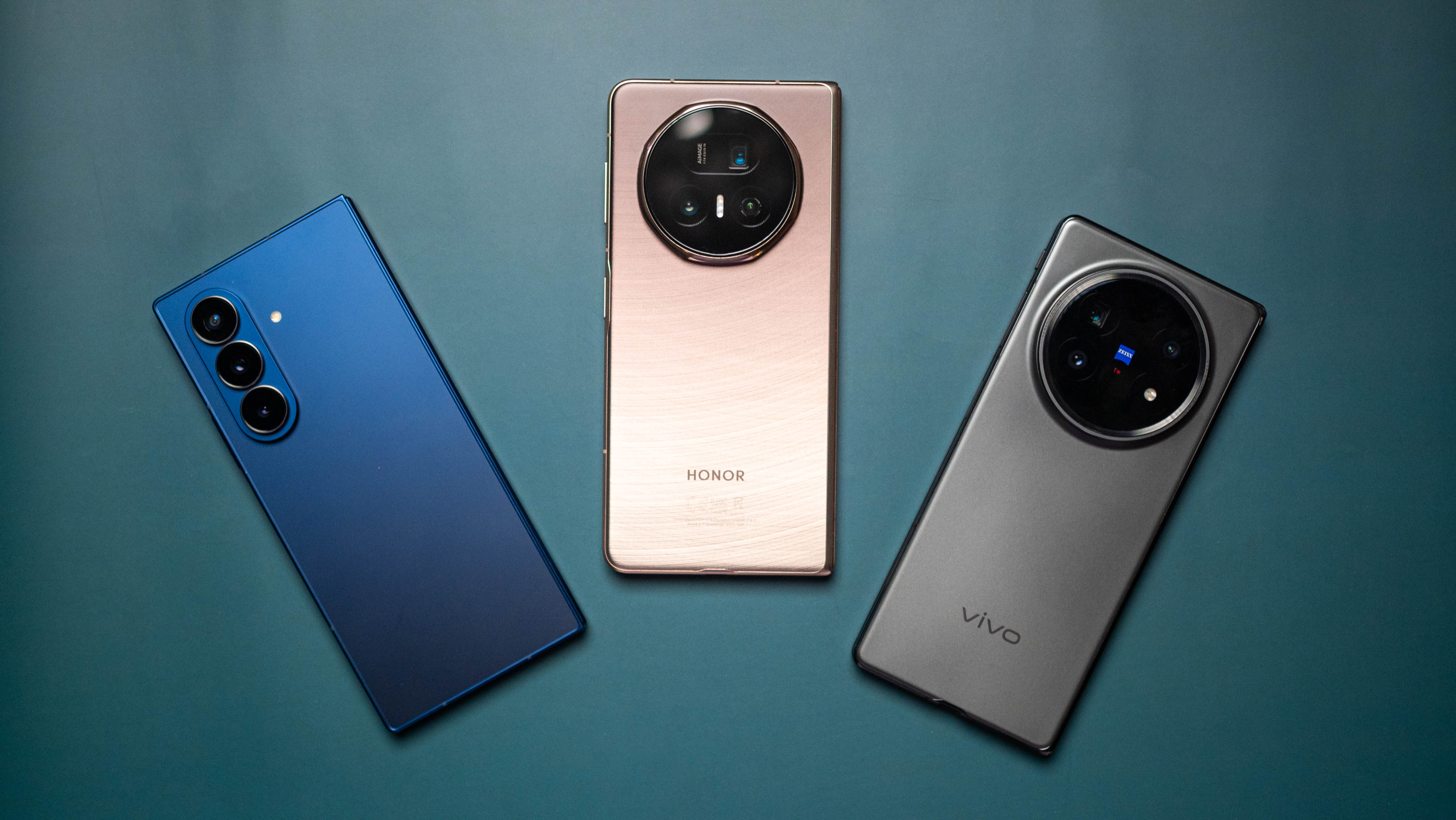 Honor Magic V5 review on Android Central