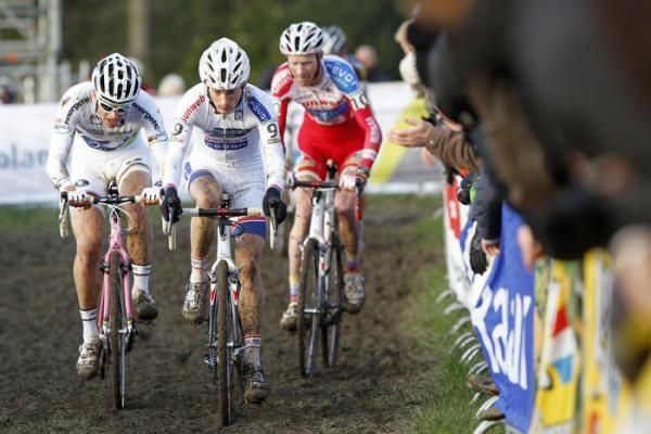 Pauwels, Stybar and Vantornout battle on the final laps