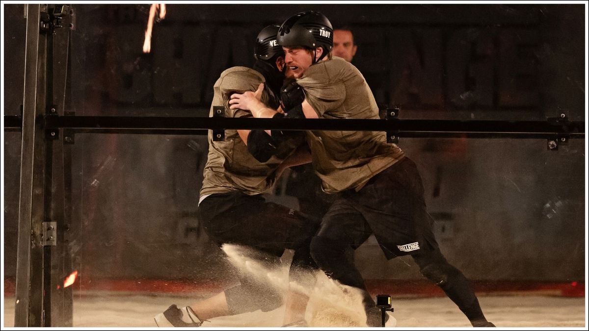 Yes and Troy battle during the “Hall Brawl” challenge in THE CHALLENGE: WORLD CHAMPIONSHIP, season 1, episode 11 streaming on Paramount+