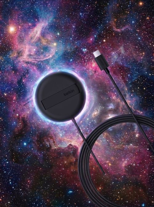 Belkin Magnetic Charging Pad with Pop-Up Stand