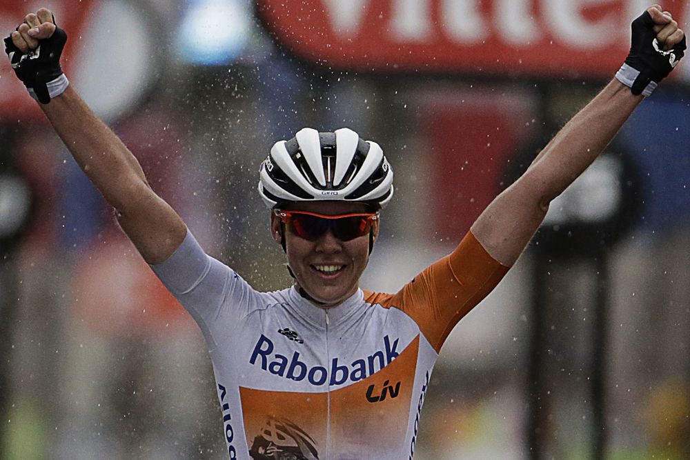 Anna van der Breggen (Rabo-Liv) wins a rain-soaked La Course