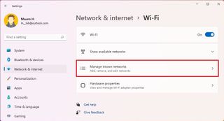 Open Manage known networks settings